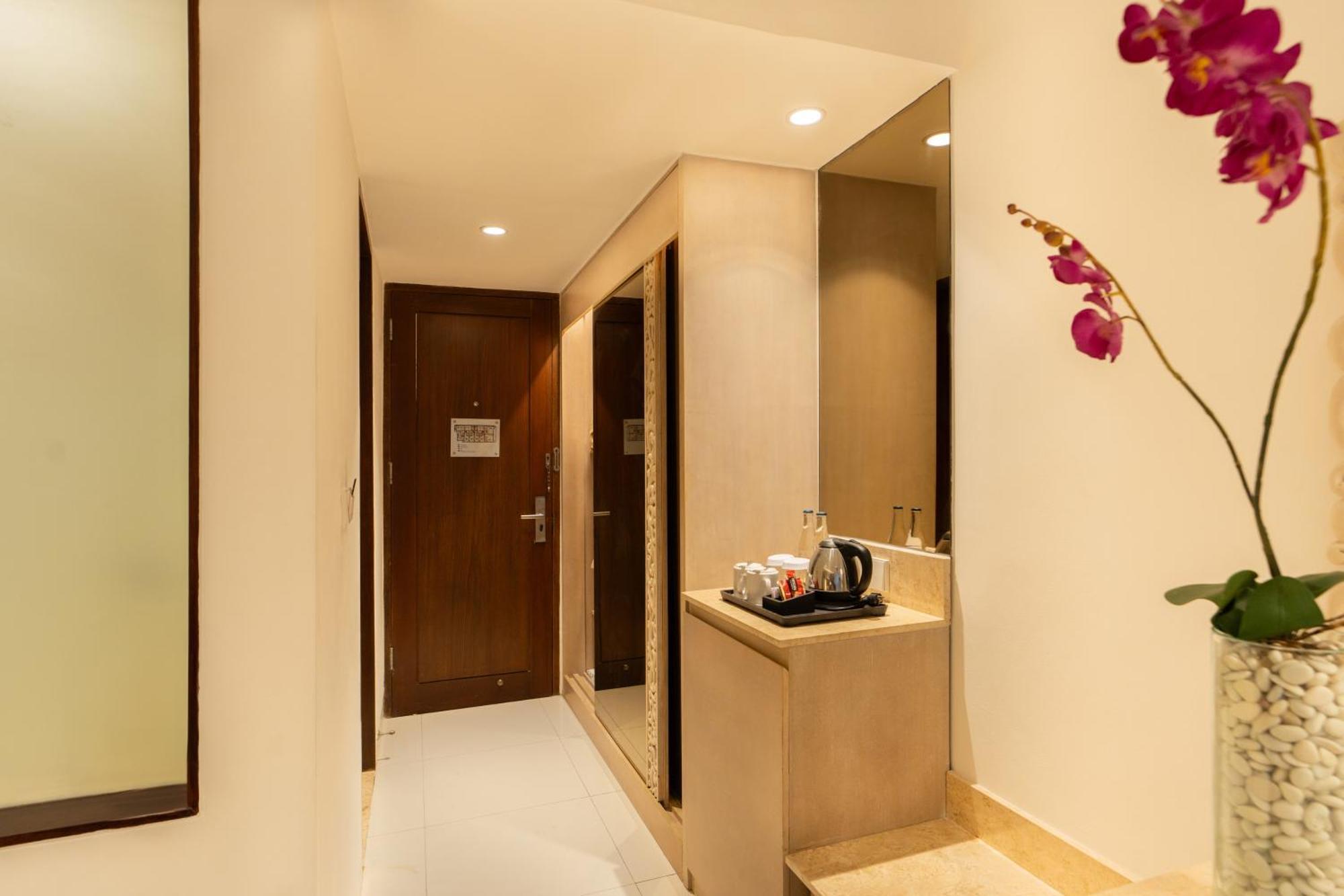Kuta Angel Hotel Ngoại thất bức ảnh